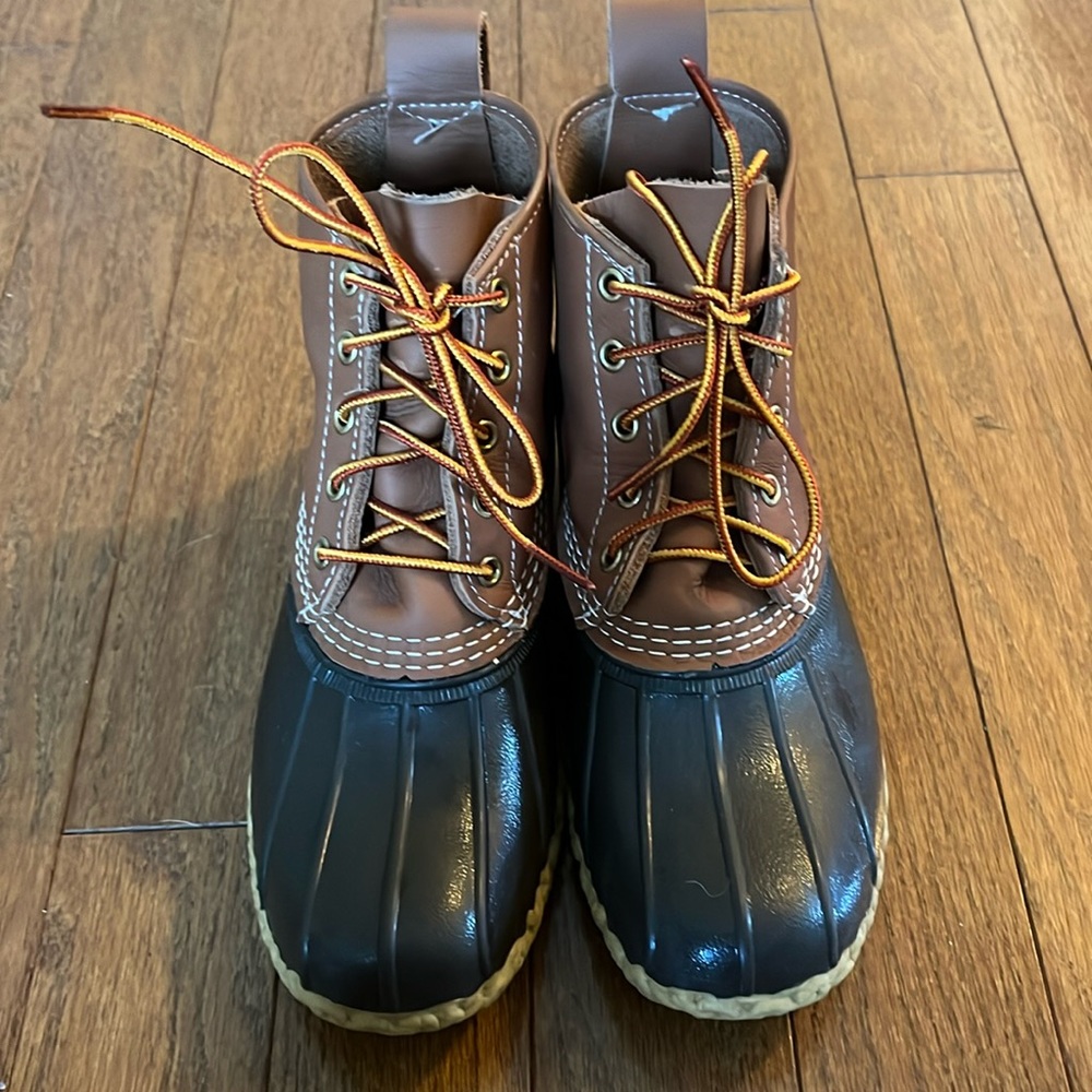LL Bean waterproof duck boots. EUC